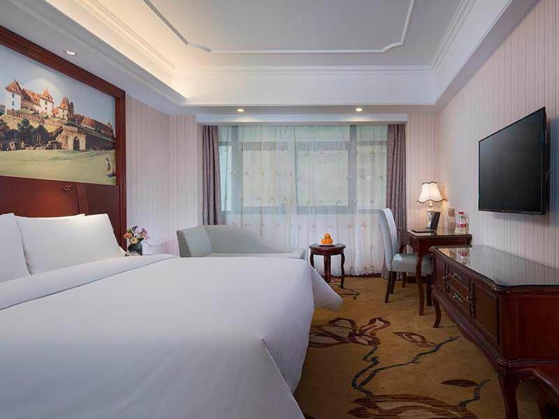 Vienna International Hotel Fenghua Zhongshan Road 外观 照片